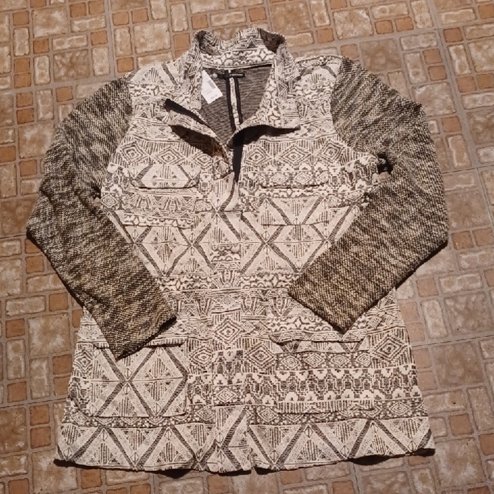 Maurices Black and White Abstract Pattern Full Zipper Utility Jacket Size Xlarge